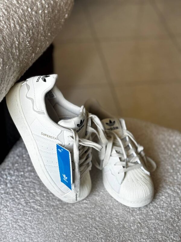 Adidas Superstar