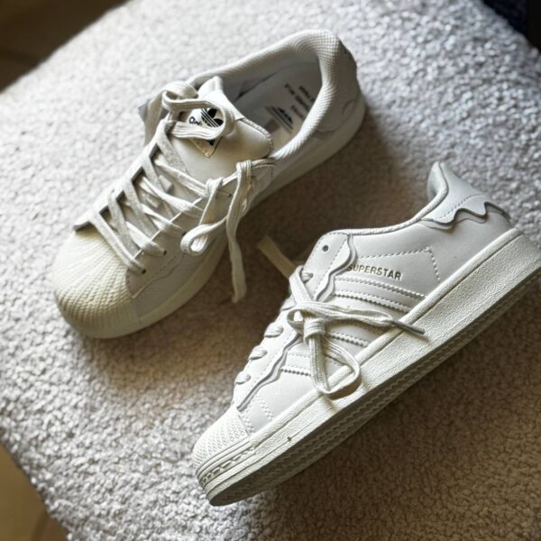 Adidas Superstar