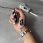 برق لب Black